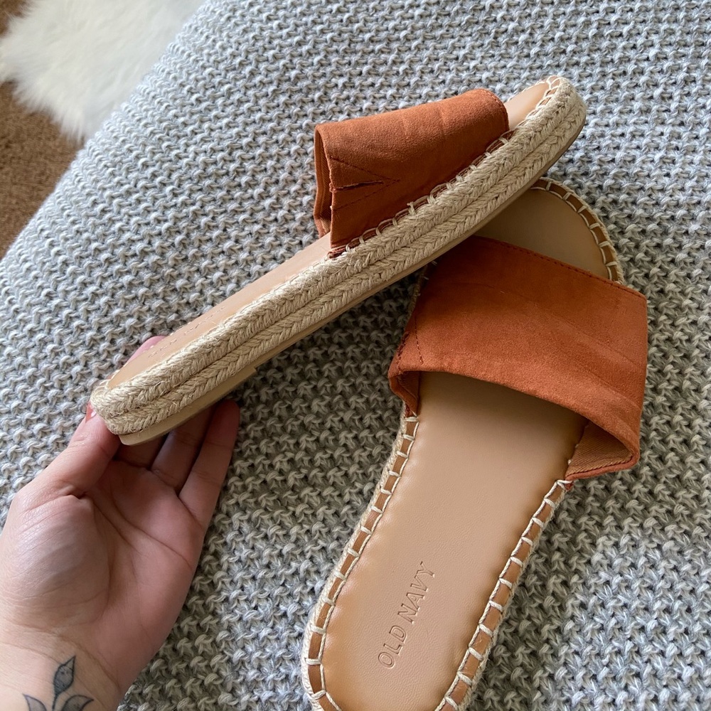 Old Navy Sandal
